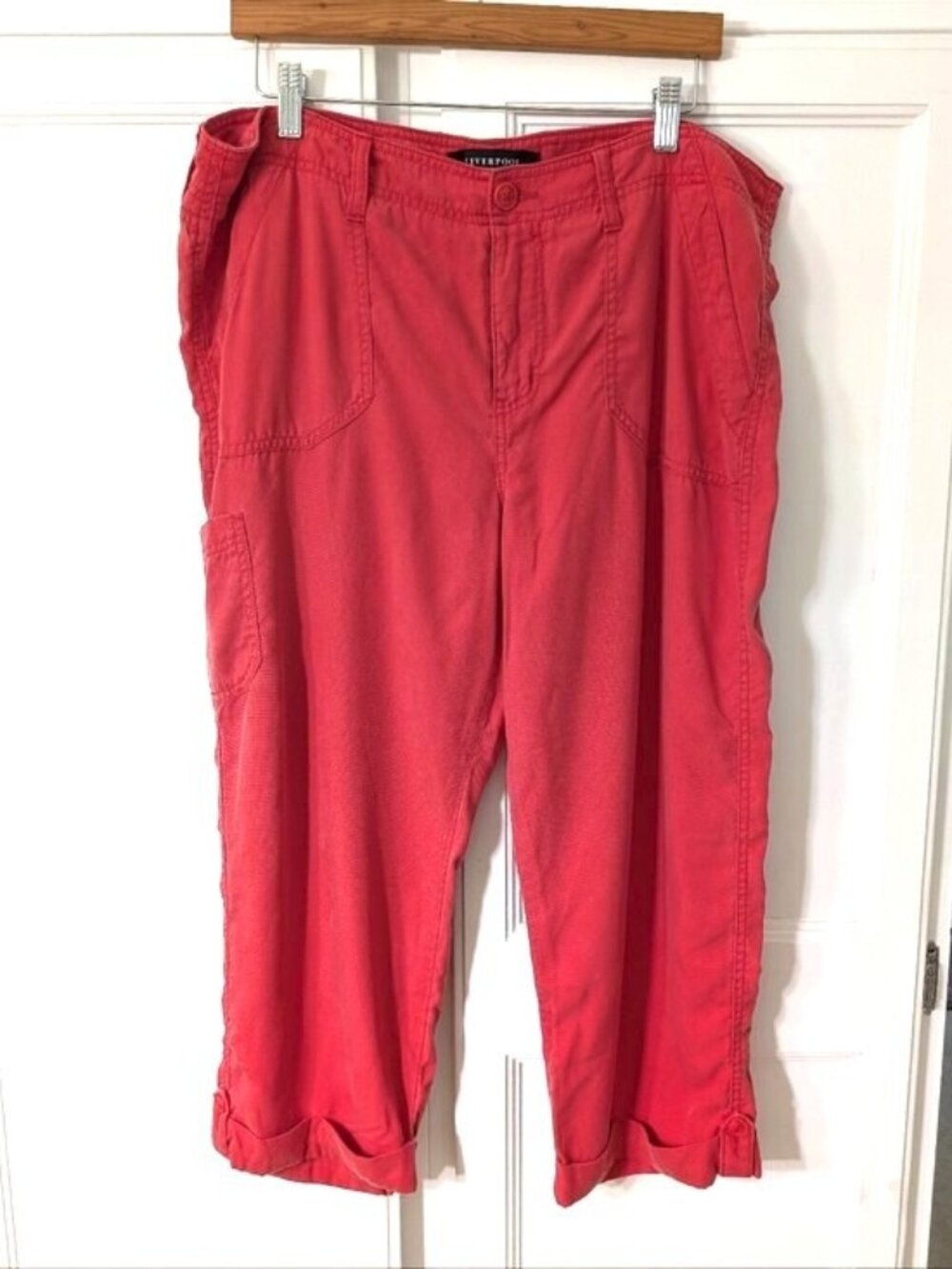 Liverpool 100% Lyocell Women's Red Crop Pants Size‎ 14